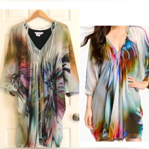 Maggie London trippy dress 16
